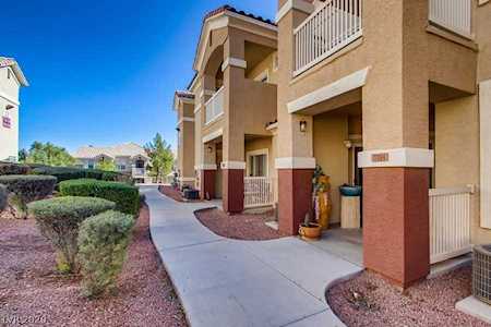 5855 Valley Dr #1104 North Las Vegas, NV 89031