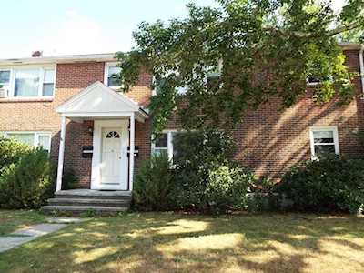 10 Vecchia #D Webster, MA 01570