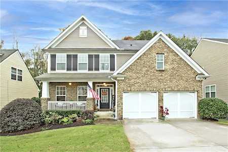 2538 Southhaven Ln Buford, GA 30519