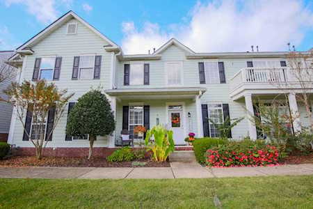 654 Saint Jules Ln Nashville, TN 37211