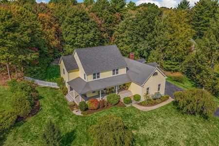 10 Carriage House Way Medway, MA 02053