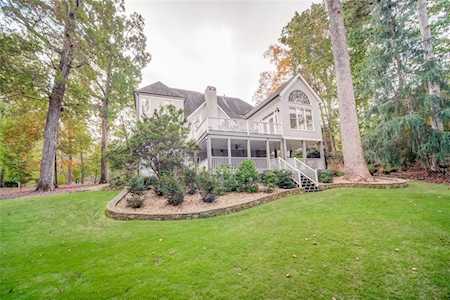 915 Hampton Bluff Dr Alpharetta, GA 30004