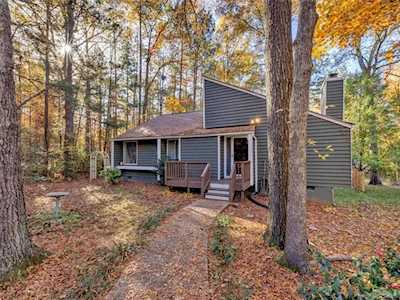 14105 Spreading Oak Ct Midlothian, VA 23112