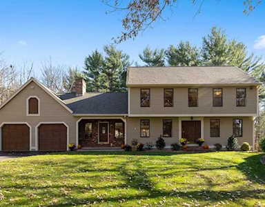 14 Revolutionary Ridge Road Bedford, MA 01730