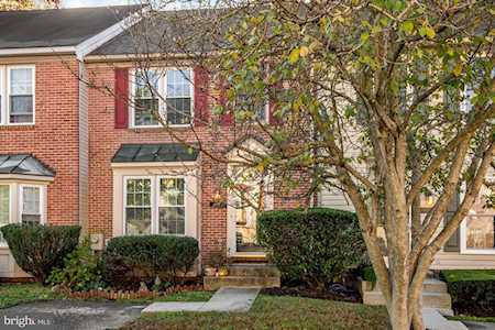805 Pleasant Hill Ln Bowie, MD 20716