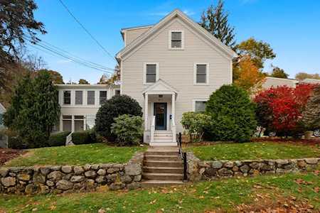 40 Moulton St #2 Newton, MA 02462