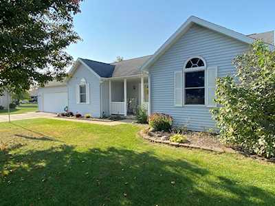 107 Country View Ct Gifford, IL 61847