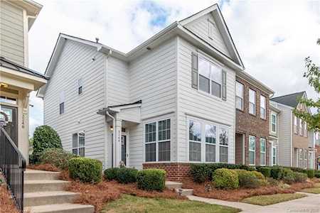 3244 Bending Birch Place Charlotte, NC 28206