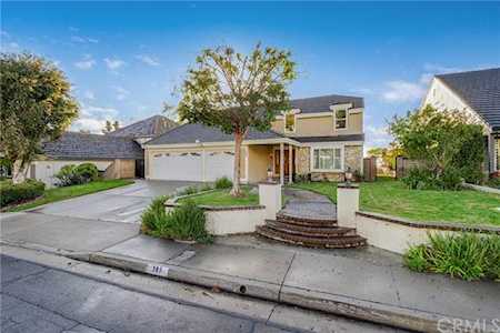 387 S Silverbrook Drive Anaheim Hills, CA 92807