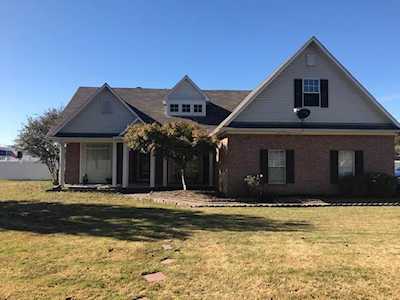 167 N Farmer Trl Atoka, TN 38004