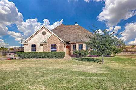 100 Lonesome Trail Haslet, TX 76052