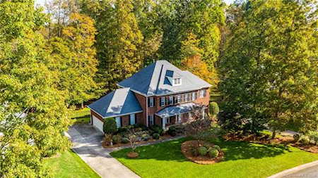 9114 Tenby Ln Matthews, NC 28104
