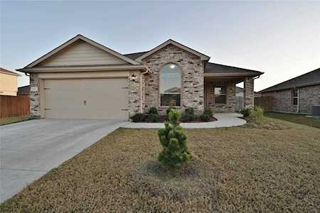 324 Preakness Lane Ponder, TX 76259
