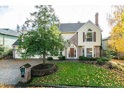 5722 Southwood Dr Lake Oswego, OR 97035