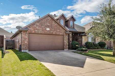 10037 Red Bluff Lane Fort Worth, TX 76177