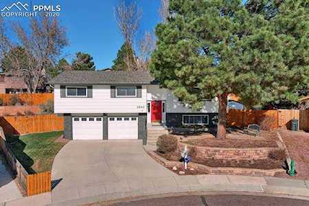 2940 Garmish Place Colorado Springs, CO 80918