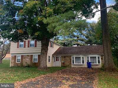 16207 Penn Manor Ln Bowie, MD 20716