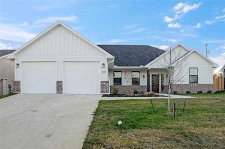 105 BYROM Court Whitesboro, TX 76273