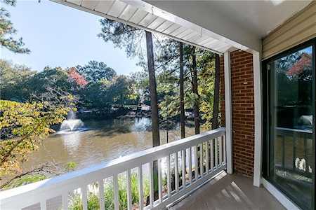 1288 Keys Lake Dr NE Brookhaven, GA 30319