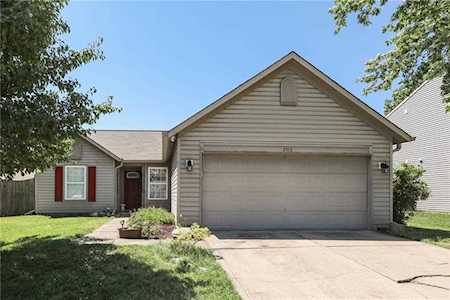 2515 Bristlecone Dr Indianapolis, IN 46217