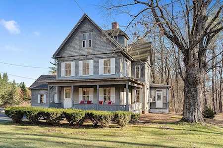 102 Pepperell Rd Groton, MA 01450