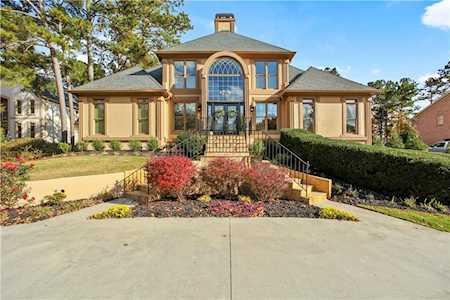 6940 Oak Brook Way Cumming, GA 30040
