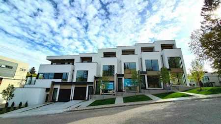 2820 15 St SW Calgary, AB T2T 1J2