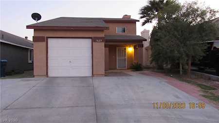 3627 Lake Shore Ct Las Vegas, NV 89115