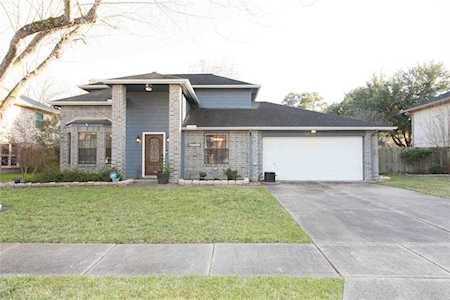 13307 Blackbird Dr Cypress, TX 77429
