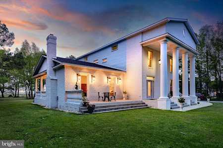6345 S Point Rd Berlin, MD 21811