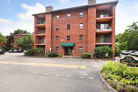 16 Winter St #44A Waltham, MA 02451