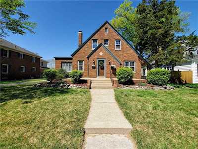 339 S 22nd St Terre Haute, IN 47803