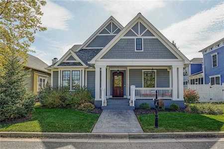 2183 Greencroft St Carmel, IN 46032