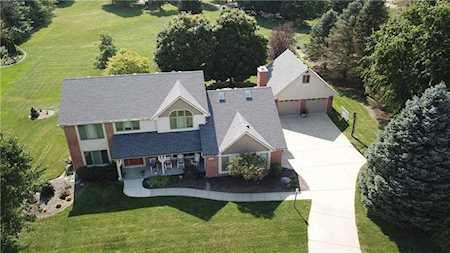 4575 Bayberry Ln Zionsville, IN 46077