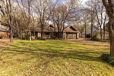 4007 Bandera Drive De Cordova, TX 76049