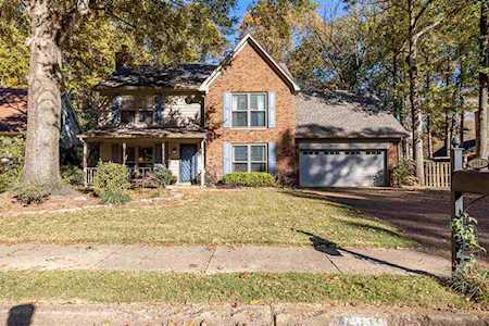 8914 Walnut Ridge Loop Memphis, TN 38018