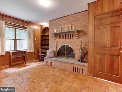 1920 Plantation Dr Dunkirk, MD 20754