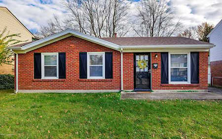 5102 Garden Green Way Louisville, KY 40218