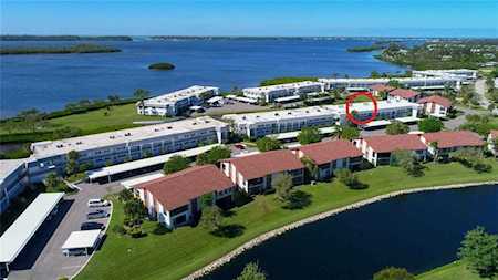 4815 Independence Dr Bradenton, FL 34210