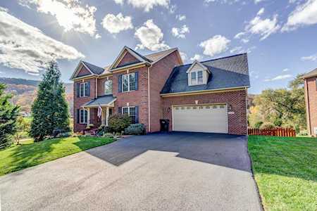 5008 Meadow Creek Roanoke, VA 24018