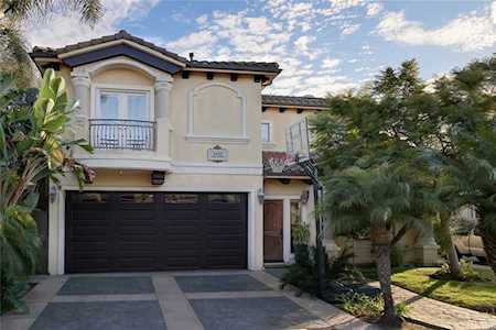 2400 Gates Avenue Redondo Beach, CA 90278