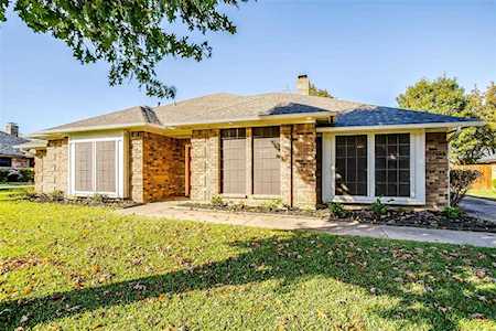 6625 Pleasant Ridge Drive North Richland Hills, TX 76180