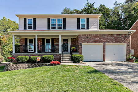 4015 Saratoga Woods Dr Louisville, KY 40299