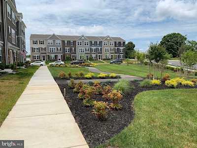 44312 Azalea Way California, MD 20619