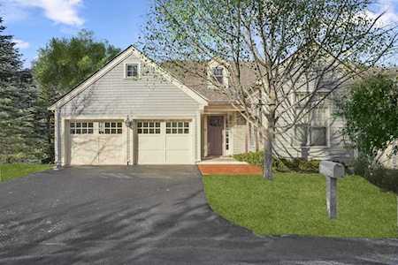 4 Nolte Cir #4 Weston, MA 02493