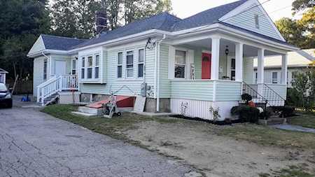 51 Tripp Ave Brockton, MA 02301