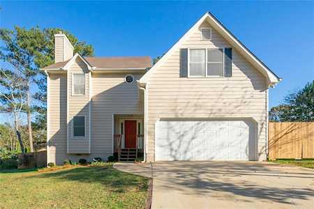620 Shay Dr SW Marietta, GA 30060