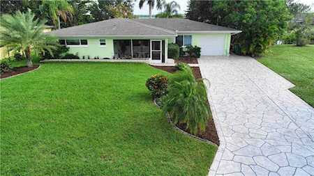 3290 Daytona Dr Punta Gorda, FL 33983