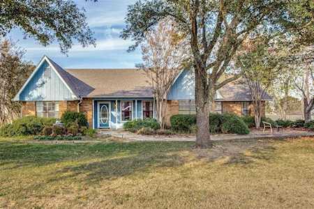 143 S Meadowbrook Drive Pottsboro, TX 75076