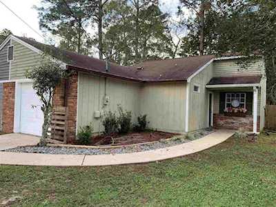 3216 Albert Dr Tallahassee, FL 32309